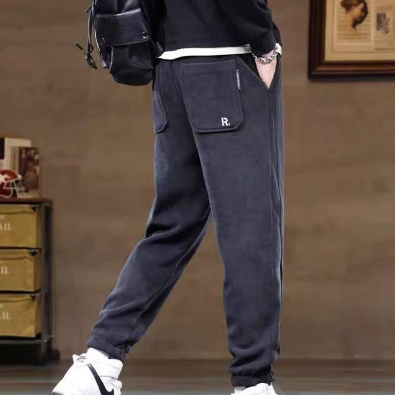 Męskie zimowe spodnie z polaro – Corduroy Pant Warm recenzja i cena