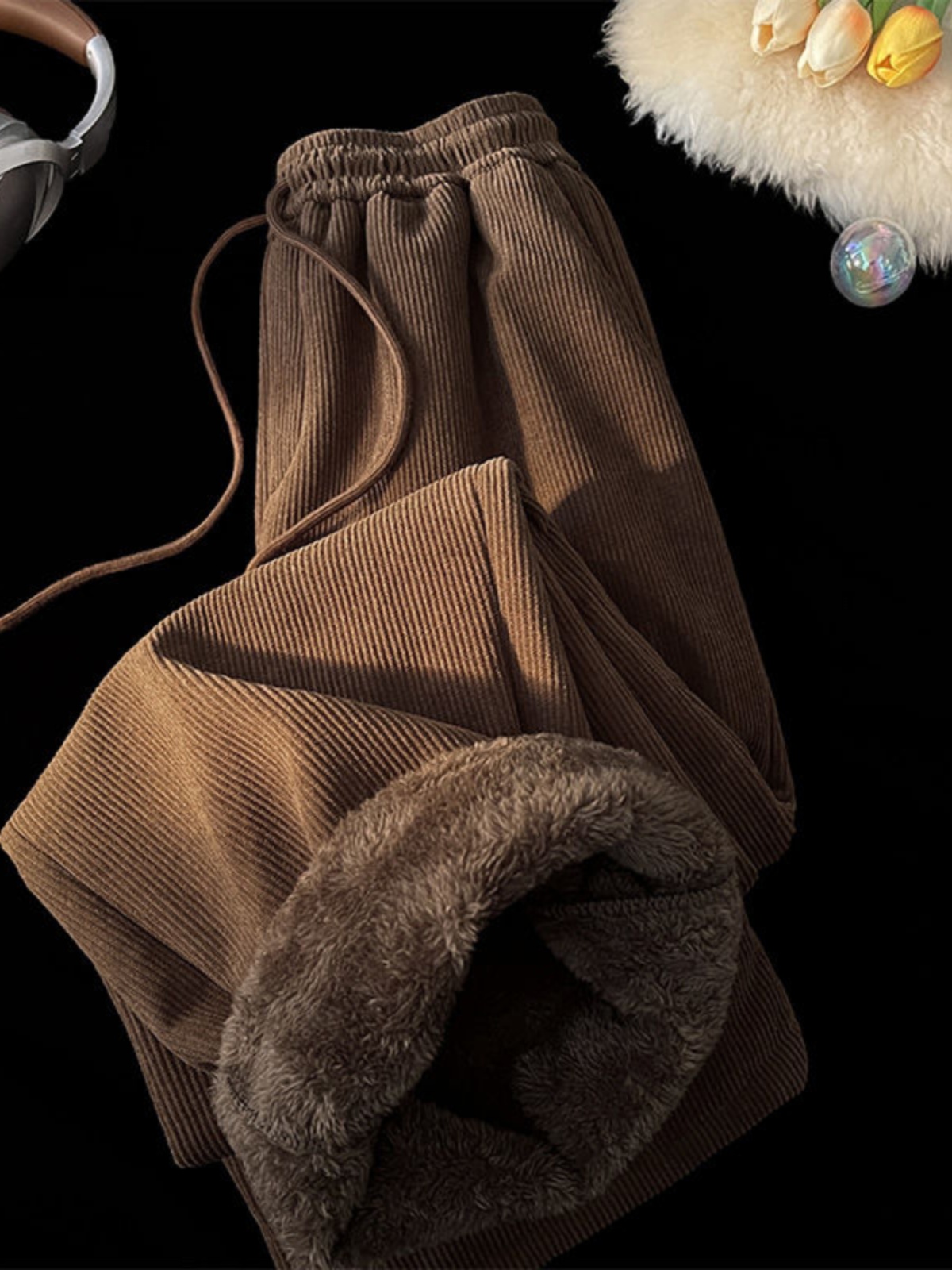 Wyjątkowo grube, ciepłe spodni – Corduroy Pant Warm recenzja i cena